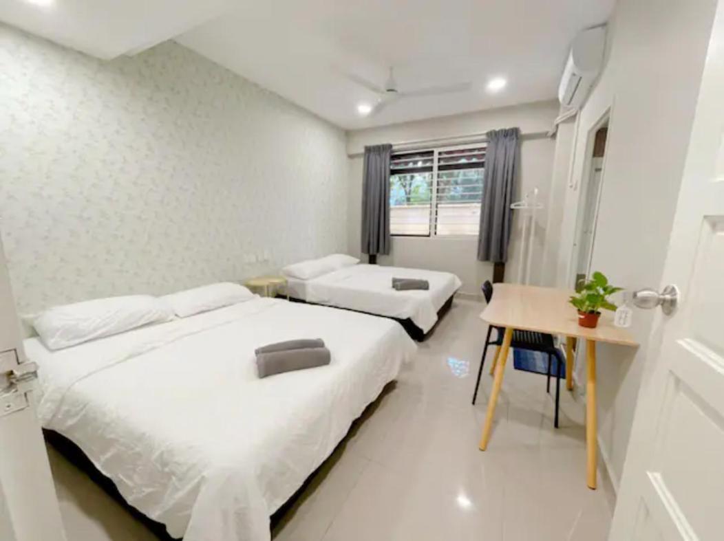 Penginapan4U Near Gurney Paragon George Town Exterior foto